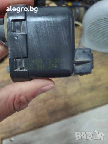 Moторче фар Audi , 1J0941295F, снимка 9 - Части - 54391811