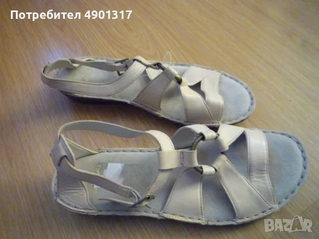 нови кожени сандали Clarks