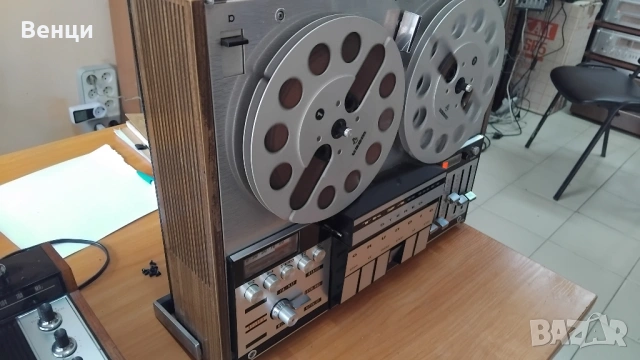 Grundig TK 248 с вграден усилвател и говорители, снимка 5 - Декове - 54203111