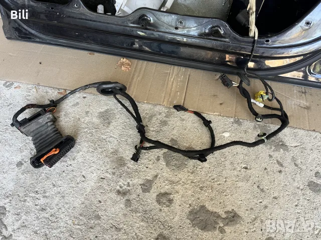 Предна дясна врата Passat B7, снимка 5 - Части - 55476934