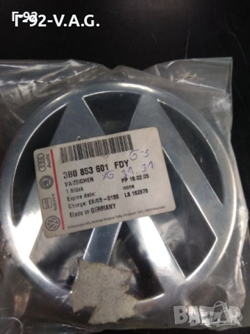 3B0853601/FDY**NEU**VW Passat B5 Емблема отпред Chrome 1997-2003
