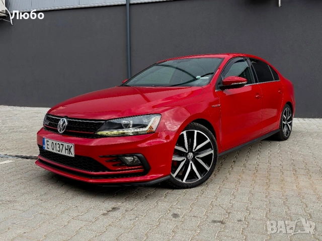 GLI 2018 DSG6/NAVI/Шибедах/РЕАЛНИ.КМ, снимка 2 - Автомобили и джипове - 54137351