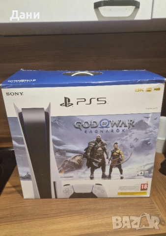 Продавам PS5 Disc Edition