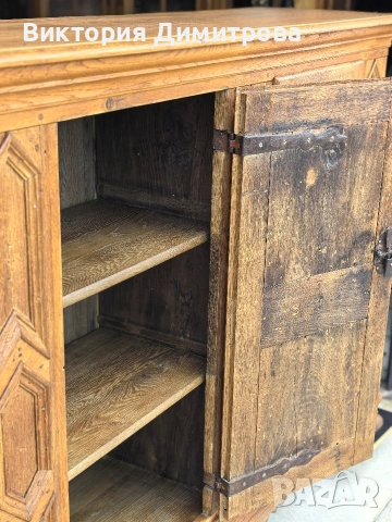 Старинен контрабюфет, снимка 11 - Антикварни и старинни предмети - 54813159