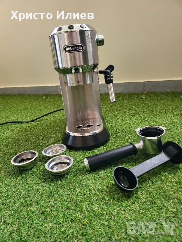 Кафемашина с ръкохватка DeLonghi Dedica EC685.W Делонги , снимка 14 - Кафемашини - 55569891