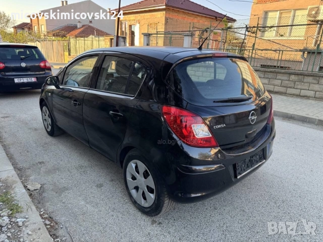 Opel  Corsa 1.2 Klima, снимка 4 - Автомобили и джипове - 54595059