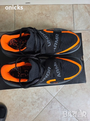 Under Armour - Баскетболни обувки Flow FUTR X 4 , снимка 2 - Маратонки - 55258153
