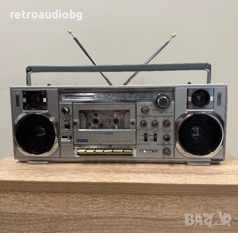 🔈Колекционерски слим радиокасетофон SANYO M7900L - Ghettoblaster🔈