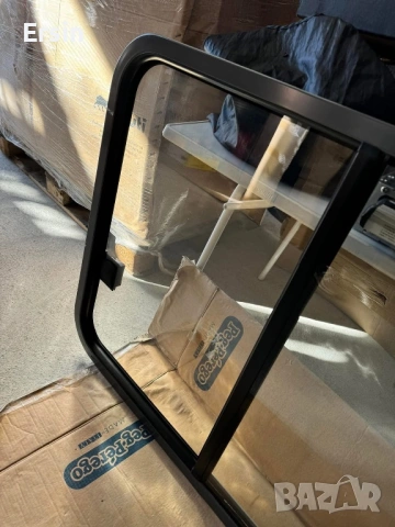 Оригинален Прозорец за Кемпер Hymer десен, снимка 8 - Къмпинг мебели - 54186545