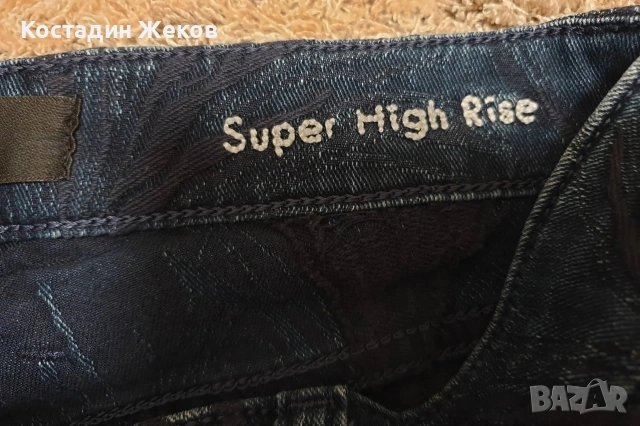 Дамски оригинални дънки Guess Super HIGH RISE  . Като нови., снимка 8 - Дънки - 54477172