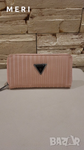 Дамкси портмонета GUESS LV , снимка 9 - Портфейли, портмонета - 55195515