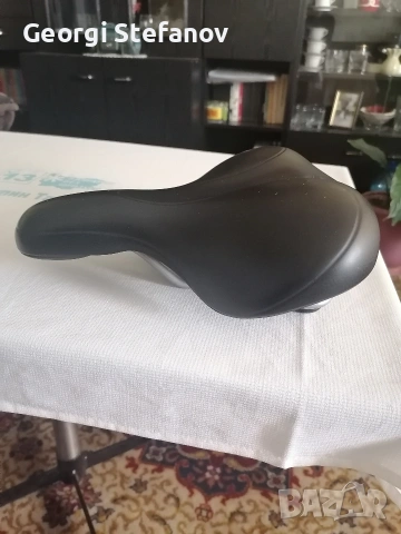 Седалка SELLE ROIAL 250/220mm, снимка 3 - Части за велосипеди - 55025999