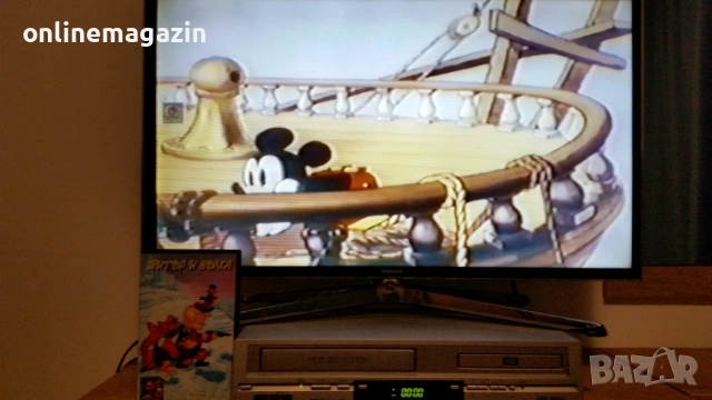 Видеокасета " ПИТЪР И ВЪЛКА - ПЛЮС МИКИ И НЕГОВАТА БАНДА " VHS , снимка 16 - Други жанрове - 54101430