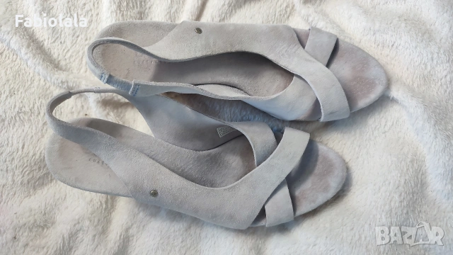 UGG shoes 39, снимка 6 - Маратонки - 54758126