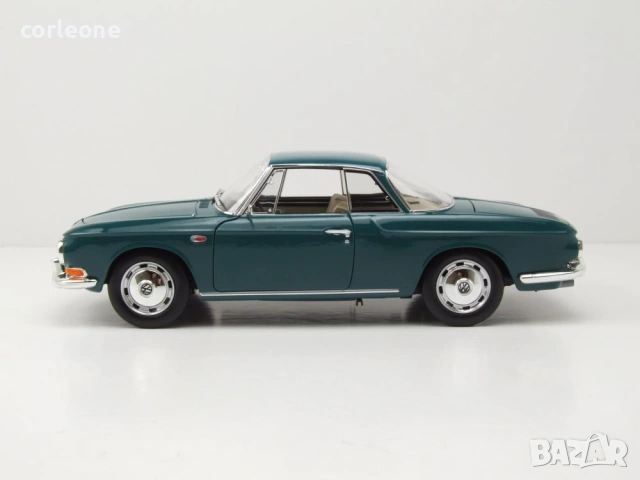 Volkswagen Karmann Ghia 1500 1963 - мащаб 1:18 на Norev моделът е нов в кутия VW, снимка 3 - Колекции - 54855189