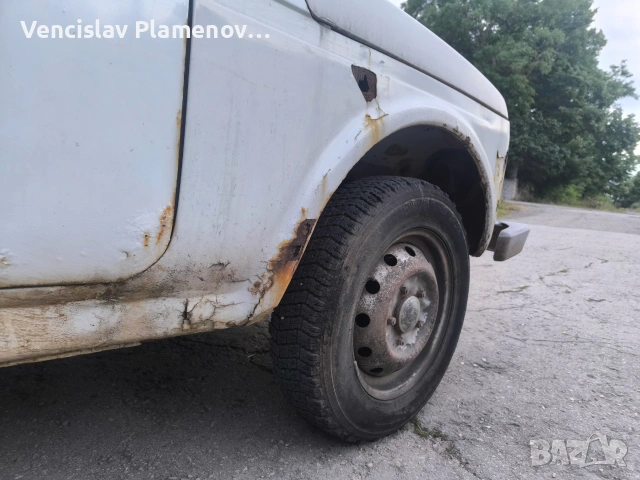 Lada niva , снимка 8 - Автомобили и джипове - 55023197