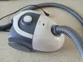 Прахосмукачка Crown 1400W, снимка 1