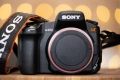 Sony фотоапарат + два обектива и аксесоари комплект Сони, снимка 1