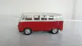 Volkswagen Microbus от 1962 г., метален , произведен от Welly. , снимка 4
