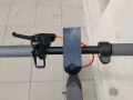 ПРОДАВА СЕ ЕЛЕКТРИЧЕСКА ТРОТИНЕТКА: Xiaomi Electric Scooter 4 Lite (2nd Gen), снимка 4