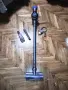 Отлична безжична Dyson V8 прахосмукачка с нова батерия и аксесоари, снимка 1