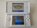 Nintendo DS Lite + R4 + качени много игри, снимка 11