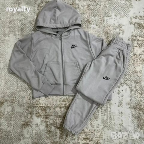 Nike Нов Дамски Екип Найк Различни Цветове , снимка 5 - Спортни екипи - 54391190