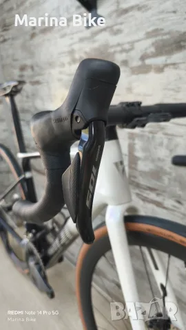 Карбонов шосеен велосипед Giant Defy Pro 1 105/Ultegra Di2 Aeolus Pro 37 Tubeless | S, снимка 12 - Велосипеди - 55554610