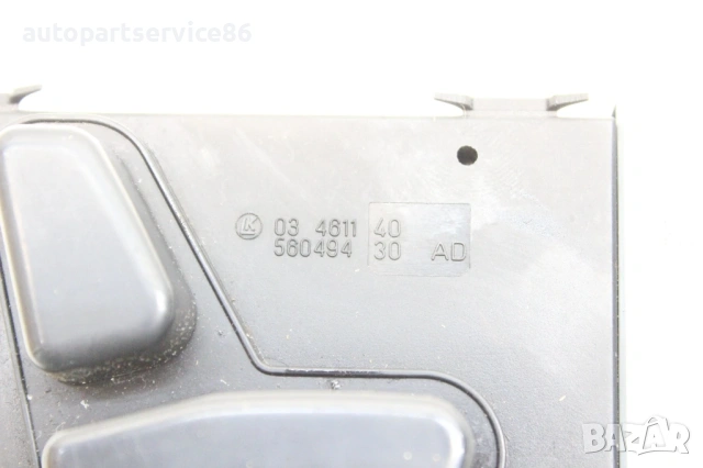 Контролен ключ за седалка преден десен за Chrysler 300C 3.0 CRD (2008) 56049430AD , снимка 2 - Части - 54280330