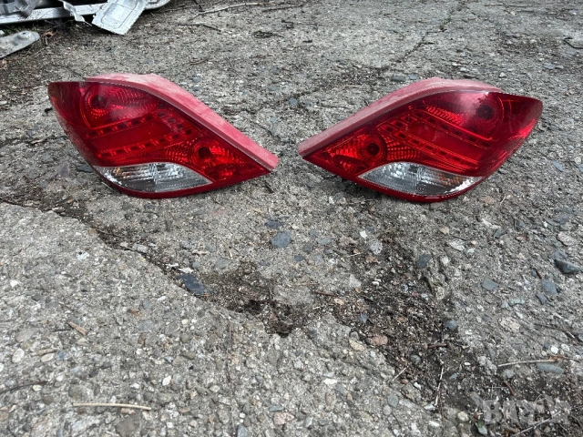 стоп Peugeot 207 Led стопове ляв десен диоден лед диодни Пежо