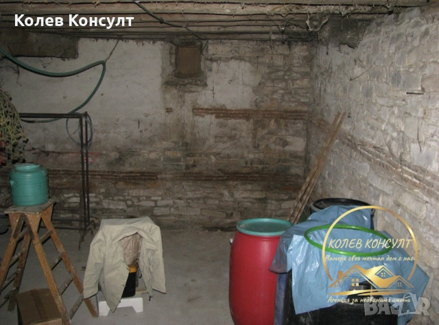 Автентична възрожденска къща град Чирпан, снимка 14 - Къщи - 55221234