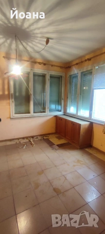 Продава 3-СТАЕН, етаж от къща с маза и таван,град Добрич, Свети Георги, снимка 6 - Етаж от къща - 54955947