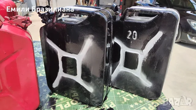 Воени ретро метални туби за гориво, снимка 2 - Индустриална техника - 55540896
