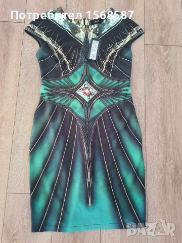 Нова рокля с етикет на Nelita 2XL зелена