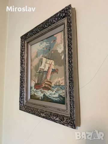 Гоблен - ръчно бродиран 1995г. - с дървена рамка, снимка 2 - Гоблени - 54212856