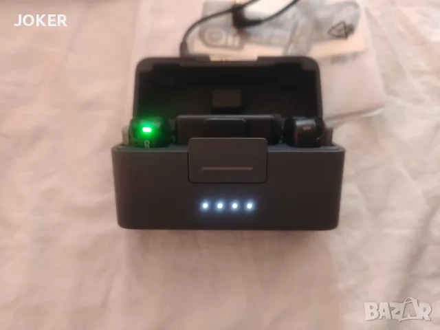 DJI Mic Mini – 2 предавателя + приемник + заряден кейс, пълен комплект, снимка 4 - Микрофони - 55601322