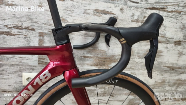 НОВ карбонов шосеен велосипед Argon 18 Sum Disc Ultegra Di2 Hunt Aerodynamycist | S, снимка 8 - Велосипеди - 54802365