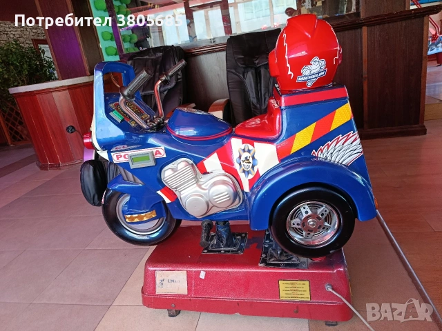 Детска клатушка - полицейски мотор, снимка 3 - Друго търговско оборудване - 54318327