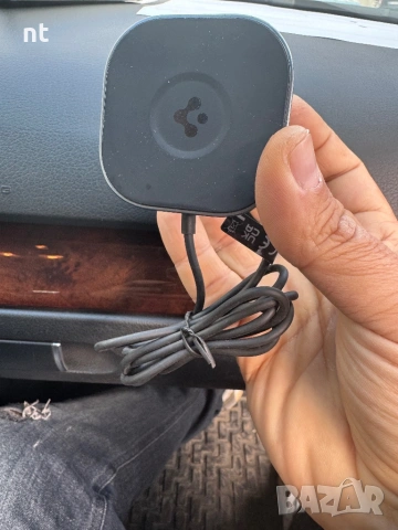 Spigen стойка(зарядно)за кола, снимка 8 - Аксесоари за Apple - 54049134