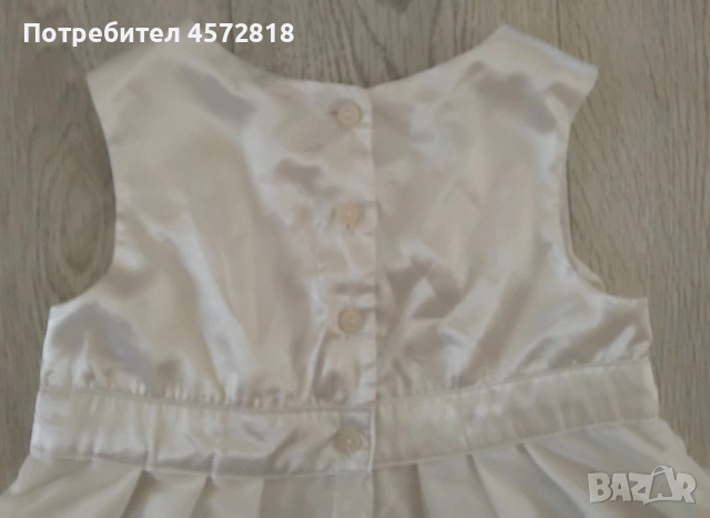 Официална бяла детска рокля – размер 4-5 години, снимка 4 - Детски рокли и поли - 55174868