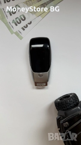 Ключ / черупка на Mercedes, снимка 3 - Части - 54293395