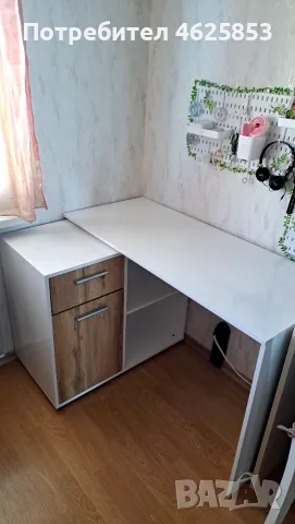 Бюро за детска стая