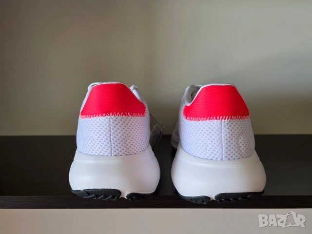 Adidas Response Runner , снимка 2 - Маратонки - 54514193