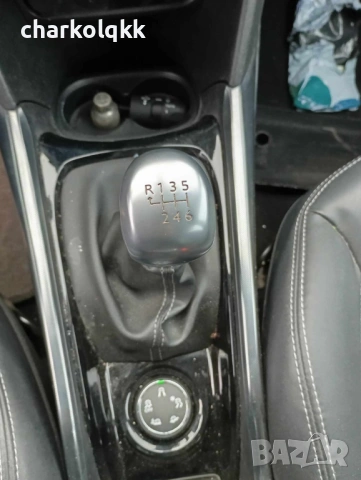 Продавам пежо 2008 на части 1.6хди, снимка 3 - Автомобили и джипове - 54497675