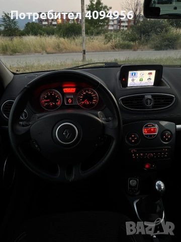 Renault Clio 20th Edition, снимка 15 - Автомобили и джипове - 55053810