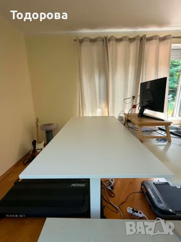 Продавам 2 бюра TROTTEN от IKEA, снимка 2 - Бюра - 55623252