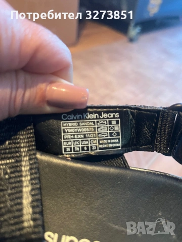 Самдали Calvin Klein 36 nomer, снимка 3 - Дамски ежедневни обувки - 54255168