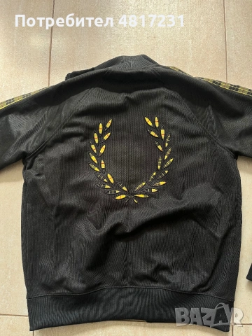 Младежко горнище на Fred Perry , снимка 2 - Суичъри - 54594970