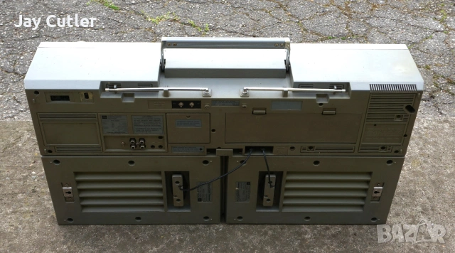 Култовият касетофон TOSHIBA BomBeat WX-1 Профилактиран!, снимка 2 - Радиокасетофони, транзистори - 54163282
