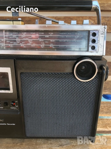 Радиокасетофон класика от края на 70-те години – PANASONIC RS-4350LJ., снимка 8 - Радиокасетофони, транзистори - 54994778
